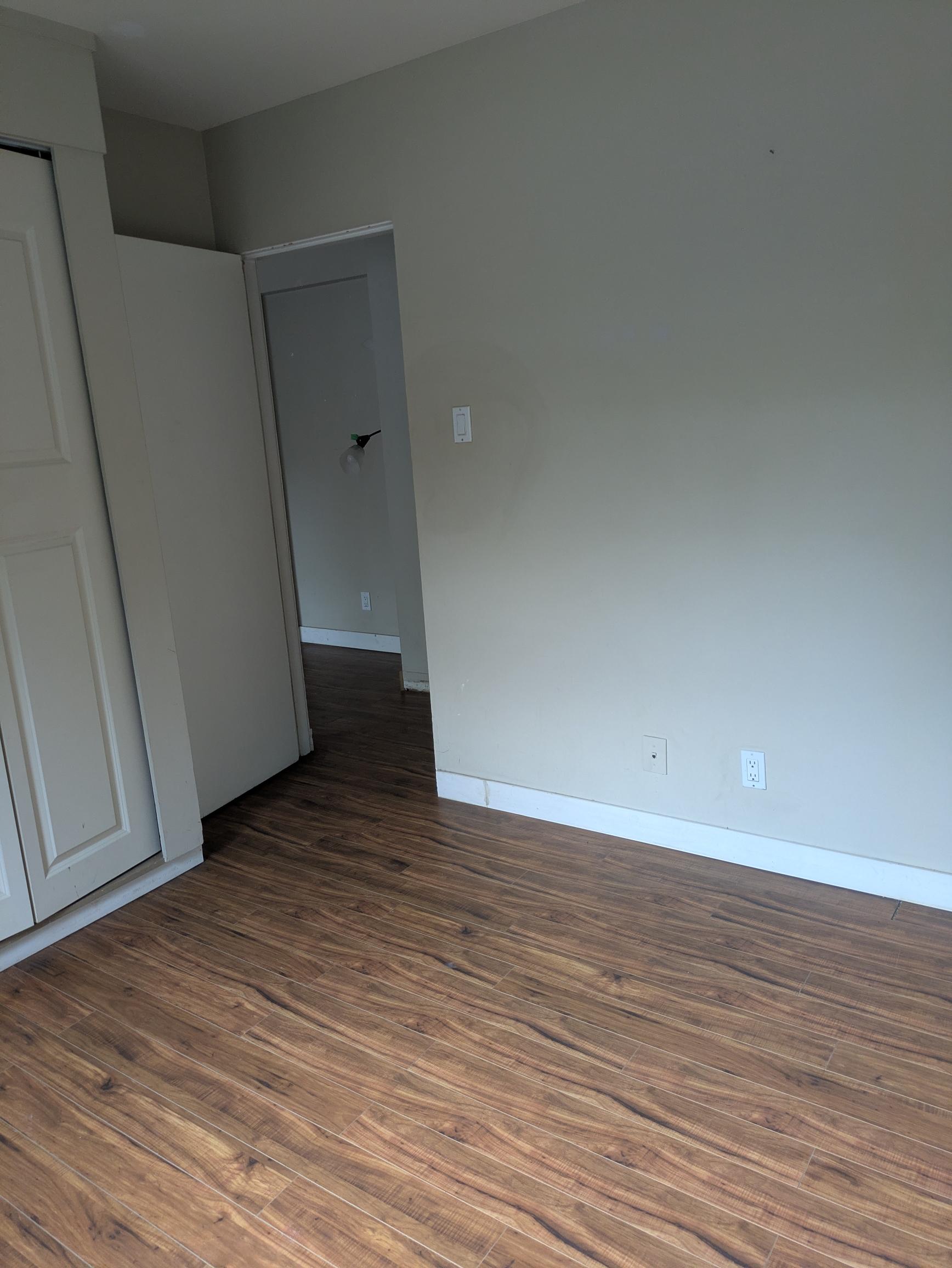 Frontenac Apts - 1 Bedroom 4