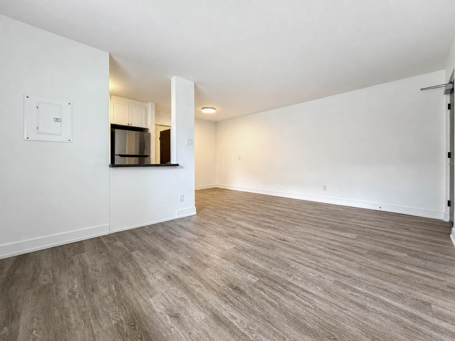 Humber Valley Apartments - Etobicoke 2 Bedrooms 4