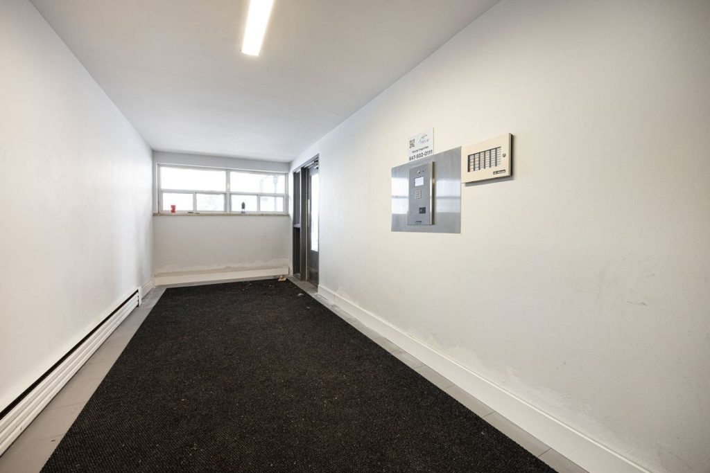 Kennedy Road Apartments - Scarborough 2 Bedrooms 3