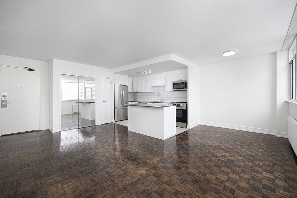 Gloucester St and Isabella St - 1 Bedroom 3