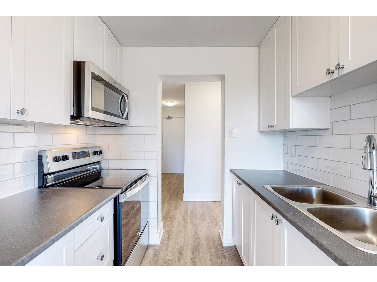 746 Fanshawe Park Road - 2 Bedroom 2
