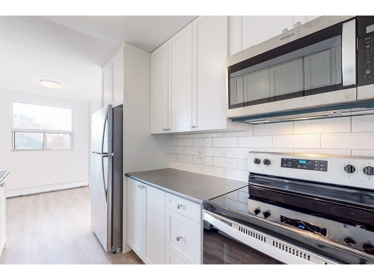 746 Fanshawe Park Road - 2 Bedroom 3