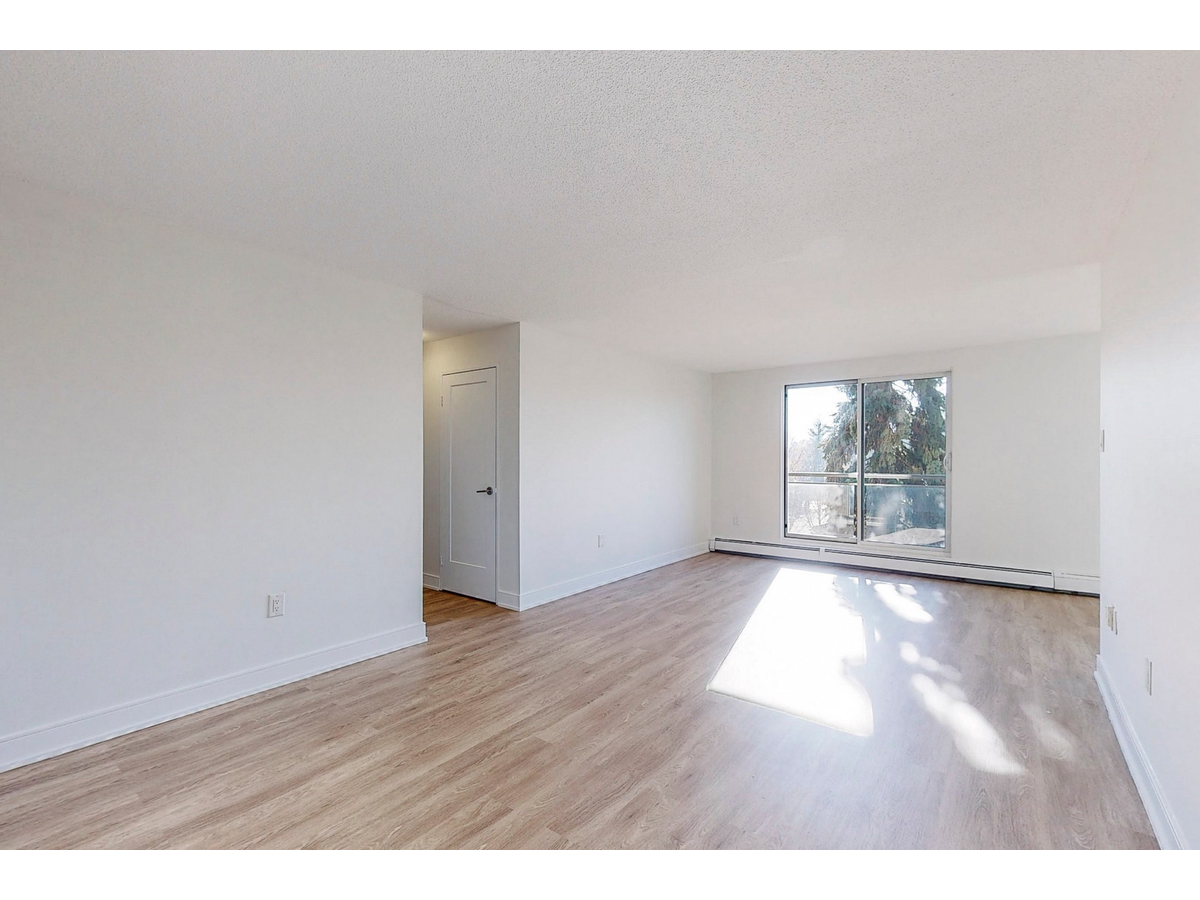 746 Fanshawe Park Road - 2 Bedroom 5