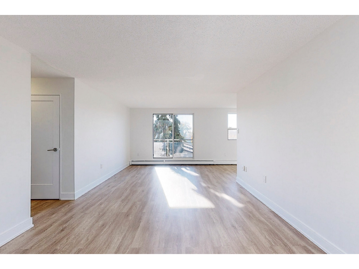 746 Fanshawe Park Road - 2 Bedroom 4