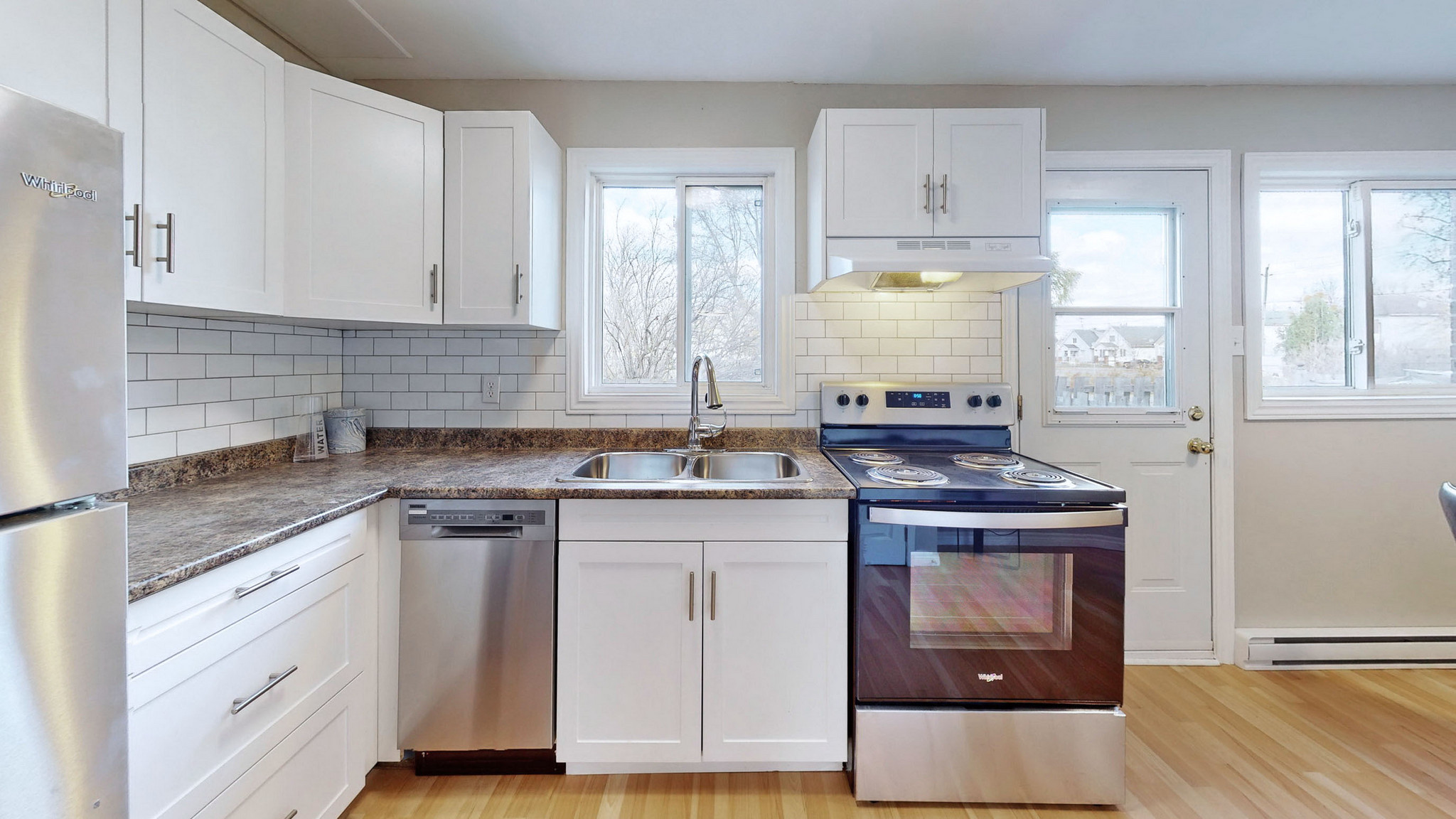 Bedford Gardens - 440 Cumberland Street & 245 Yates Street - 2 bedrooms 4