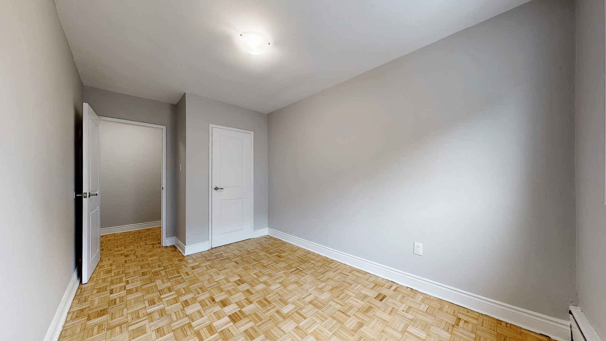 296 Grenfell Street - 2 bedrooms 5