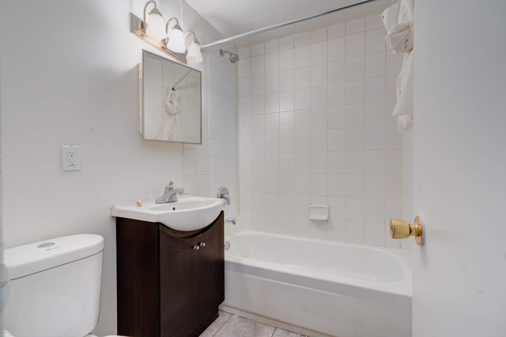 8 Hector Avenue - 1 bedroom 3