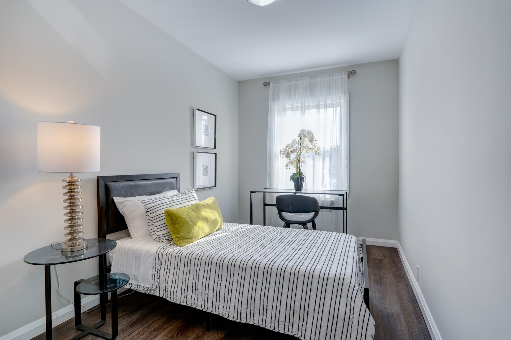 Bedford Court - 2 bedrooms 3