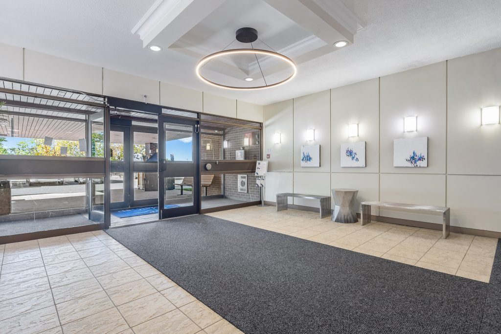 Sunset-Sunview Heights - 2 Bedrooms 3