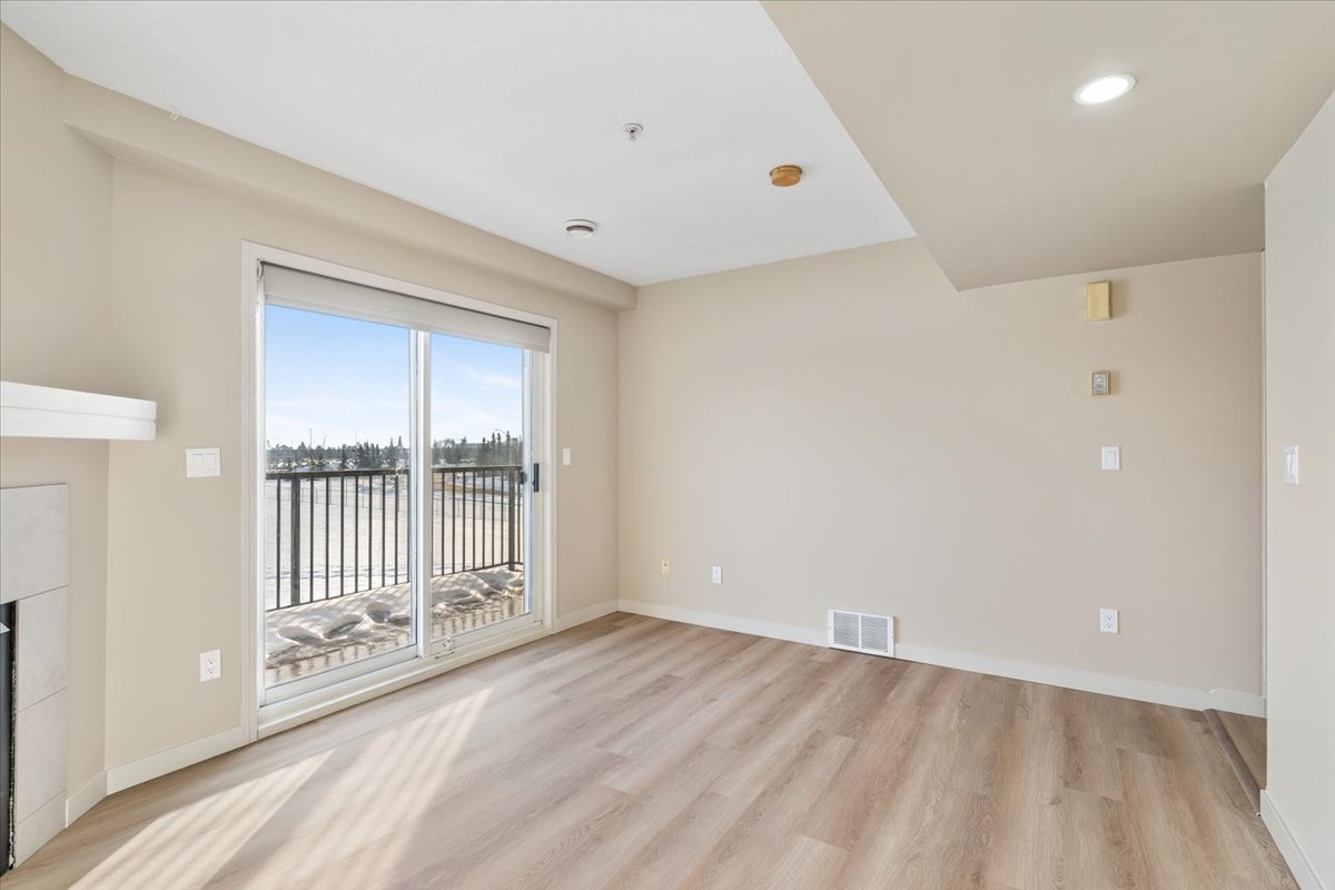 Claremont Court - 2 Bedrooms 3