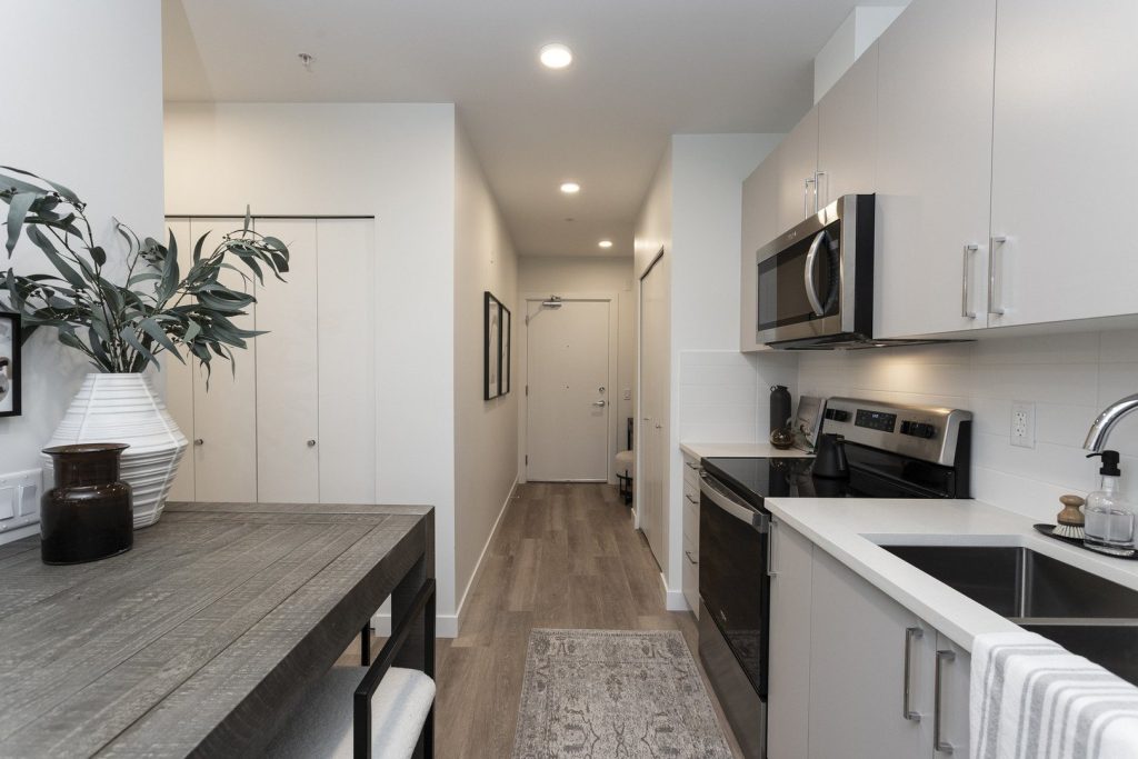 The CoMo Apartments - 1 Bedroom 4
