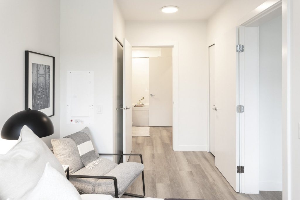 The CoMo Apartments - 1 Bedroom 3