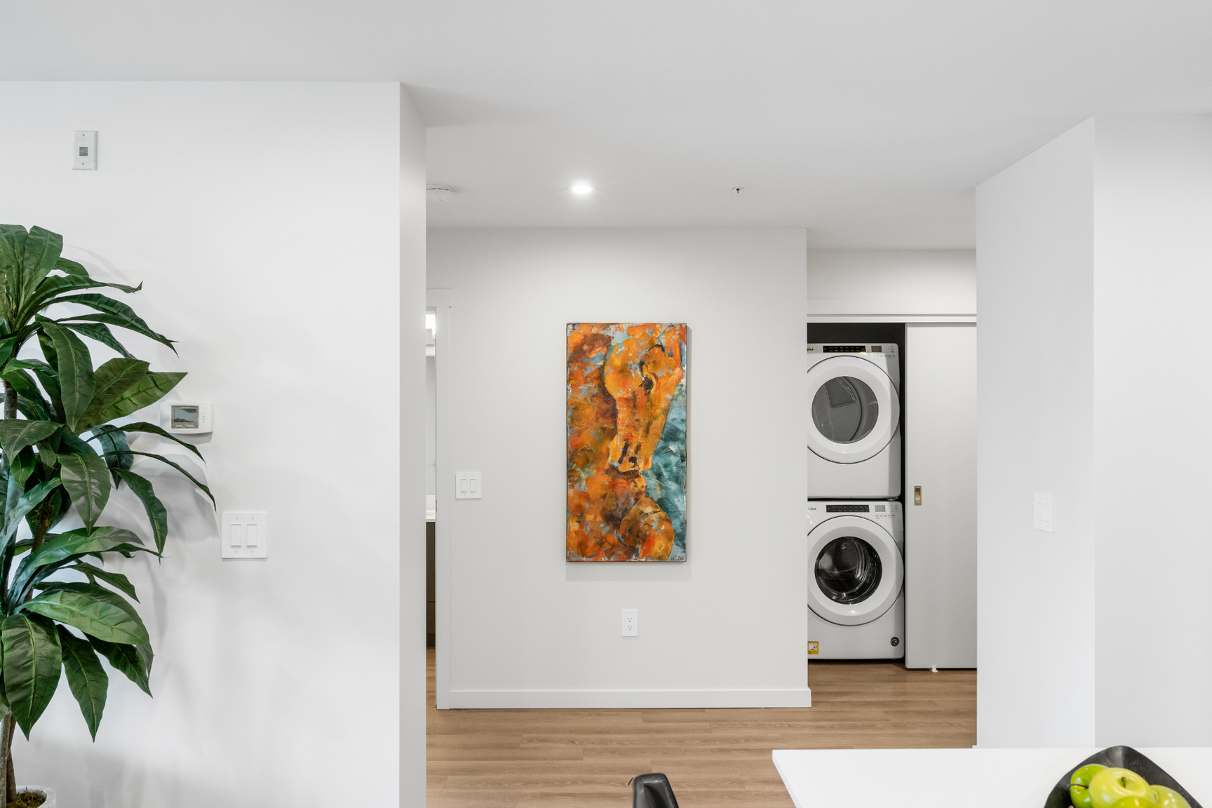 The Vue - 2 Bedroom + Den 5