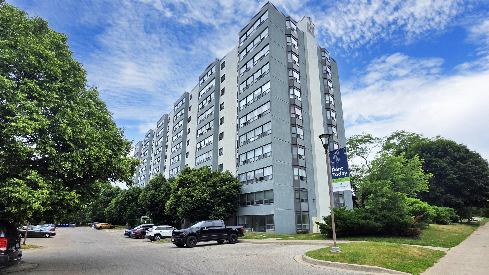 560 Proudfoot Lane - Empress Gate Apartments - 1 Bedroom 2