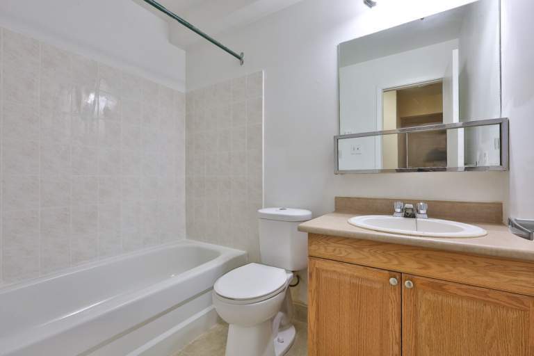245-255 Yeomans Street North - 2 bedrooms 3