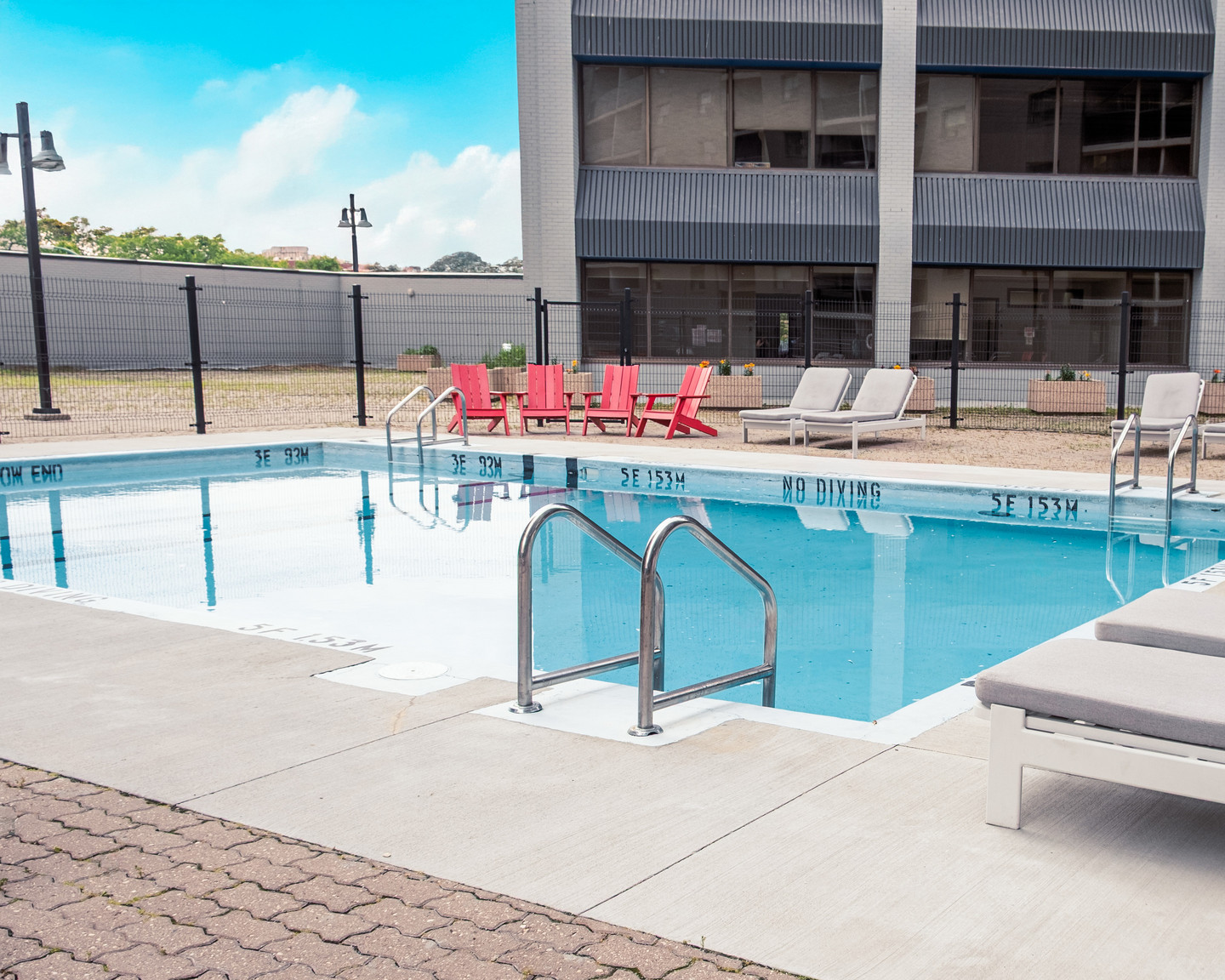 Colony Square - 1 Bedroom 1 Bath 5