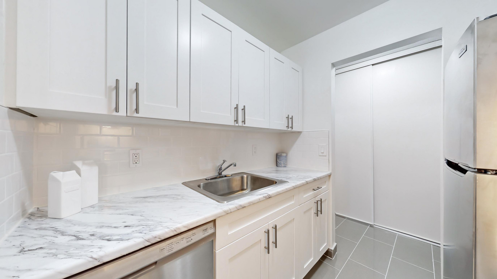 Bedford Oaks - 2 bedrooms 2