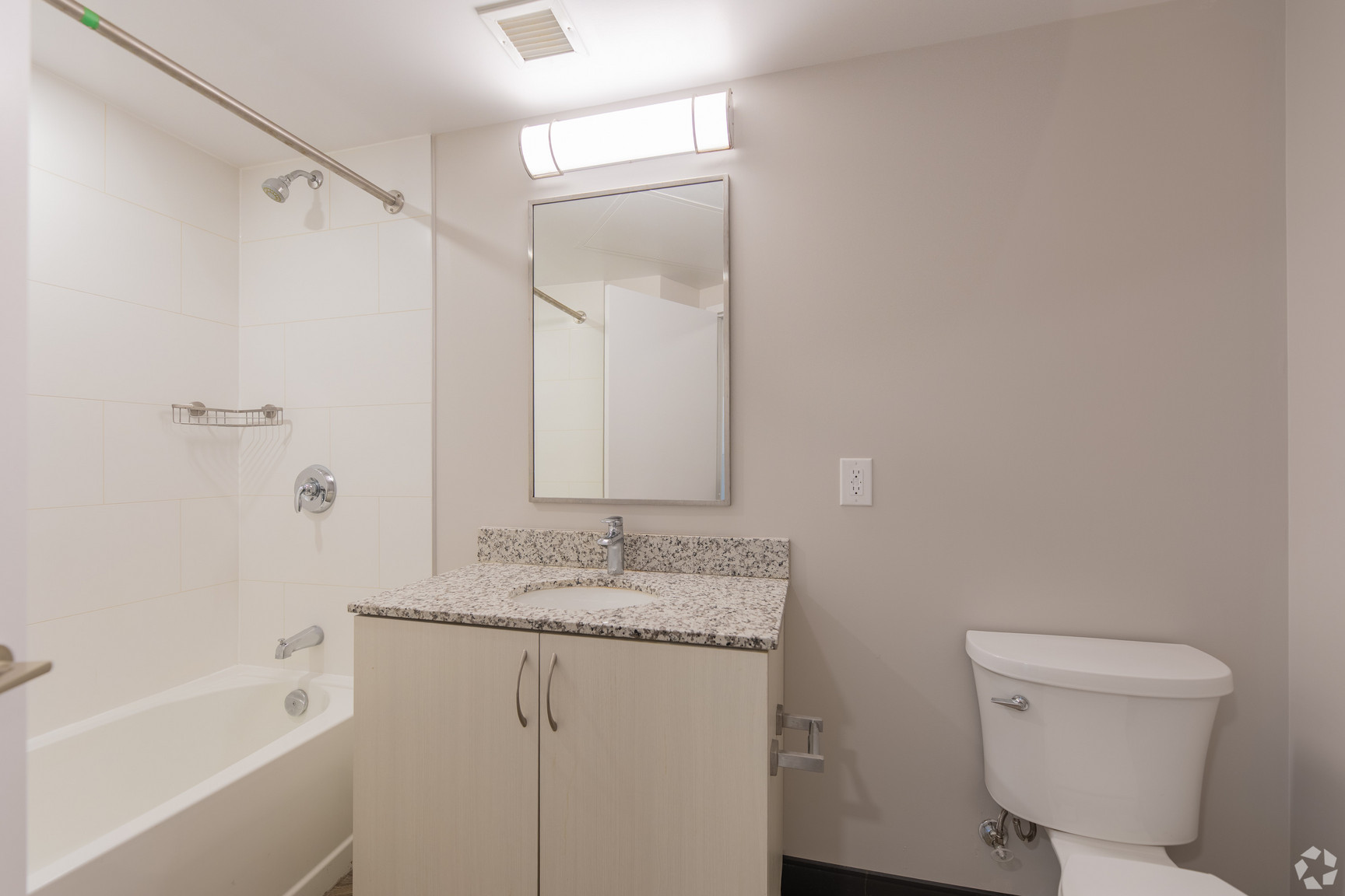 2346 Weston - 1 Bedroom 2