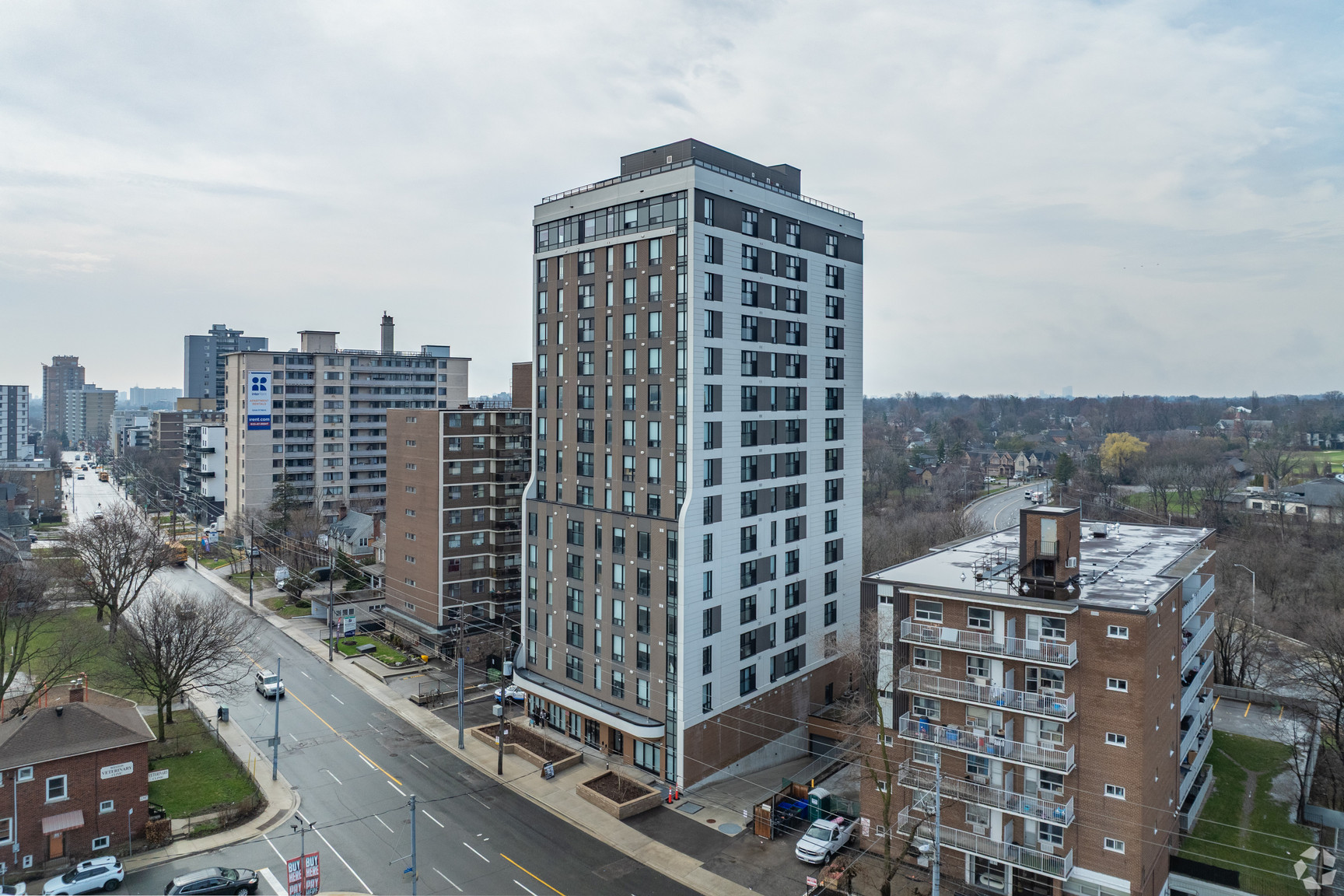 2346 Weston - 1 Bedroom 4