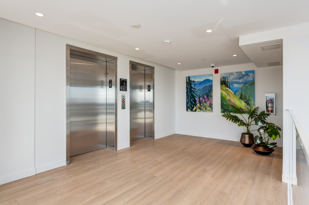 Lonsdale Square - One Bedroom Suites 3