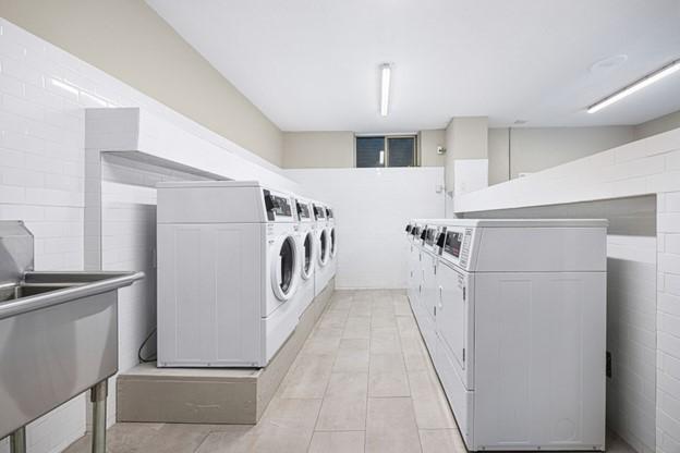 7 Albert Street - 1 Bedroom 4