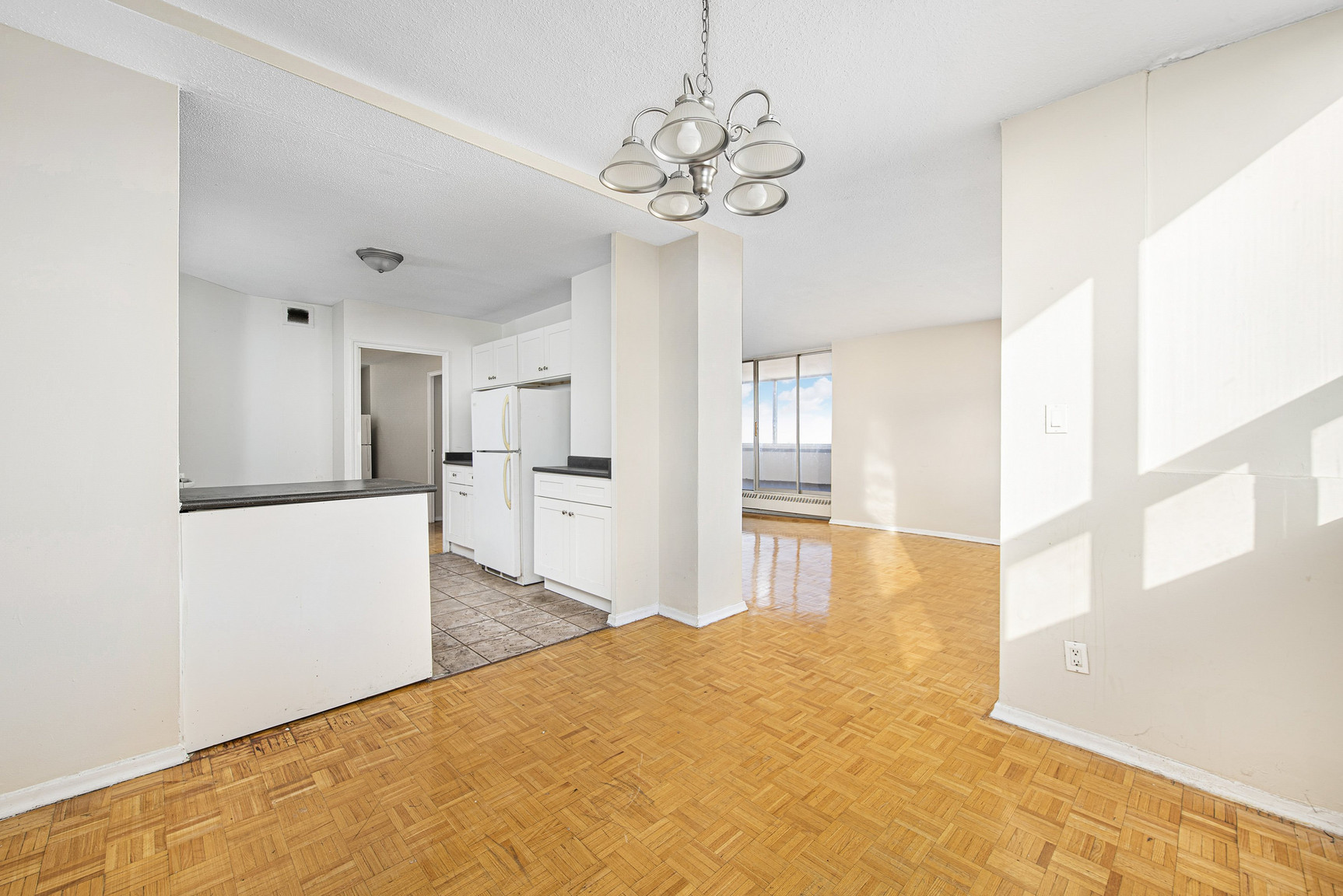701 Don Mills Road - The Citadel - 3 bedrooms 2
