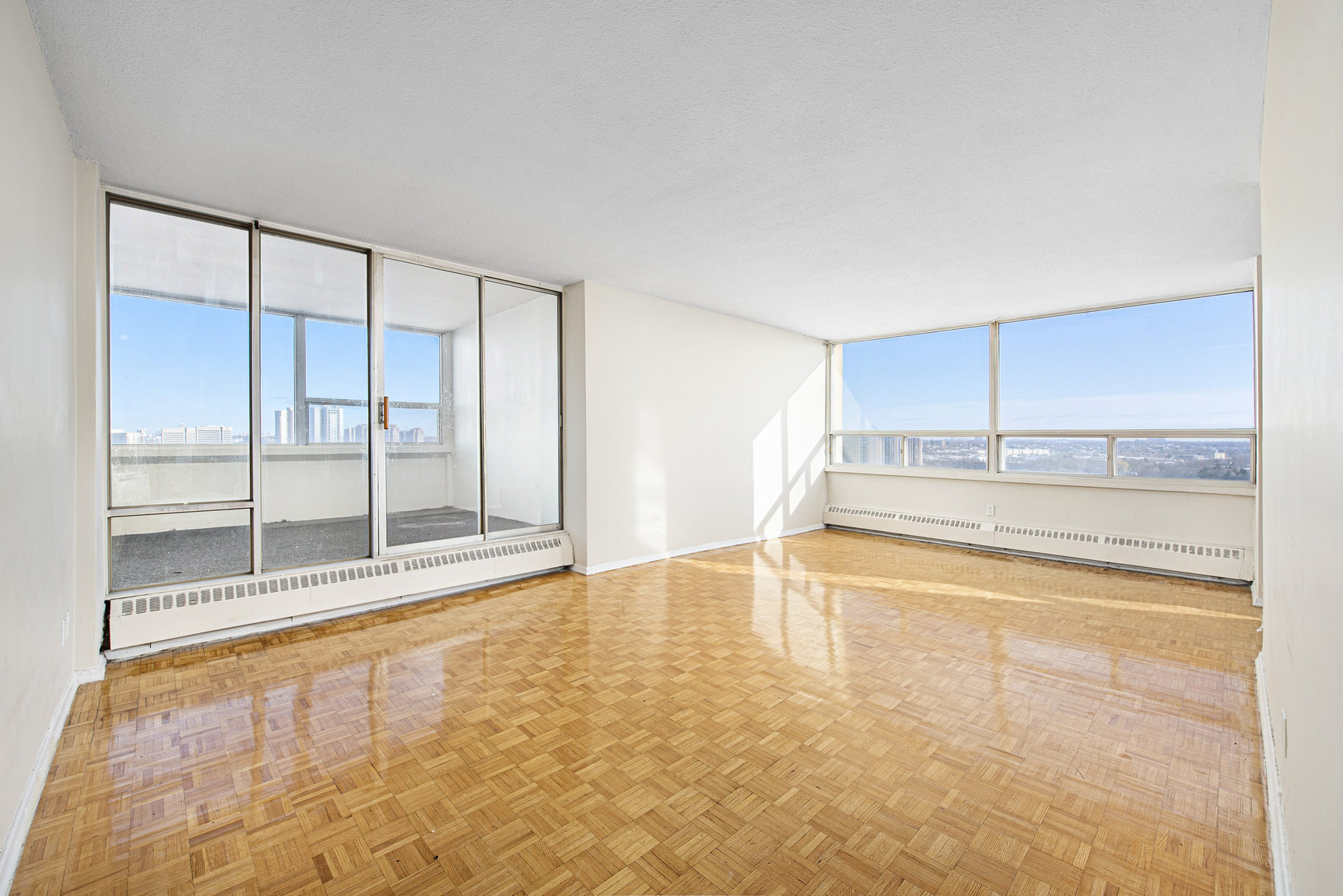 701 Don Mills Road - The Citadel - 3 bedrooms 3
