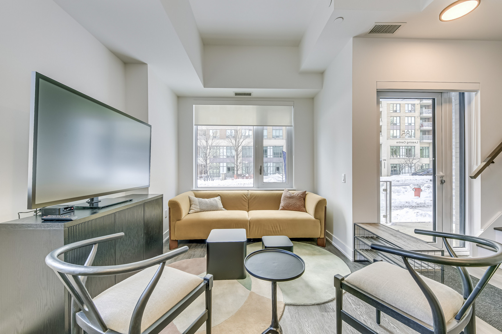 One Eighty Five - 1 Bedroom Large - Starting From 3