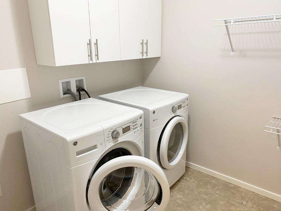 Tesla Estates - 2 Bedroom 2 Bath 4