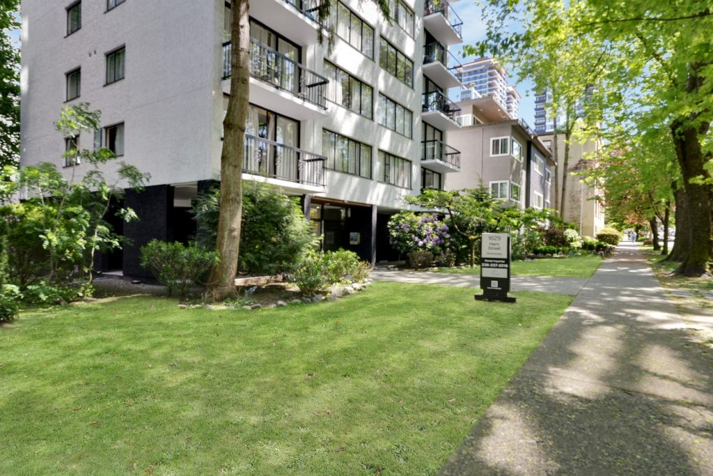 Shelmarjay - Downtown1 Bedroom 3