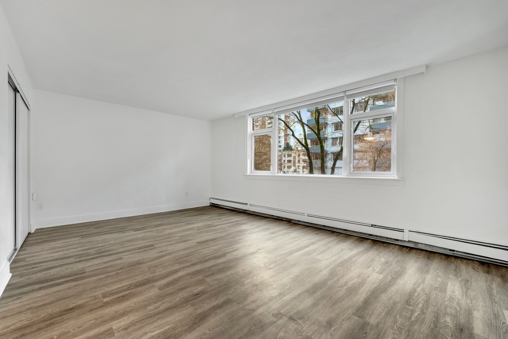 Villa Esto Apartments - Vancouver Studio (Bachelor) 4