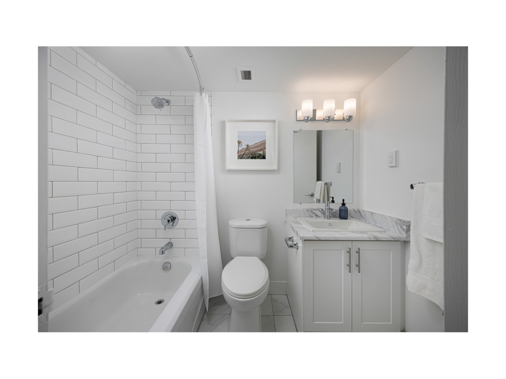 Brampton Towers - Brampton 2 Bedrooms 4