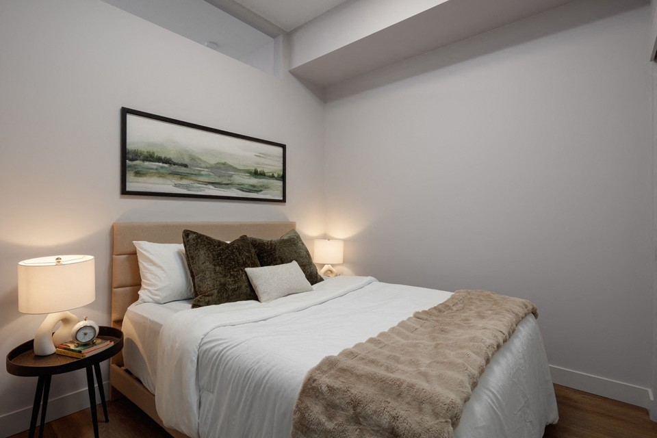 THE AMBROSI - 2 Bedrooms 3