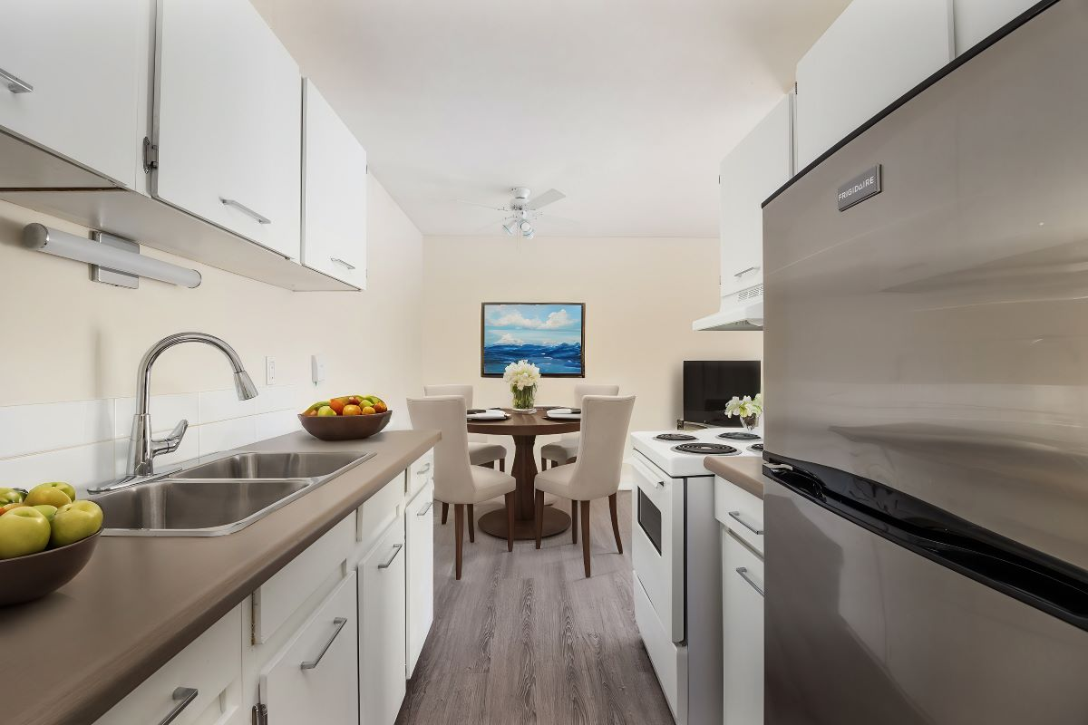 McMurray Manor - 1 Bedroom 3