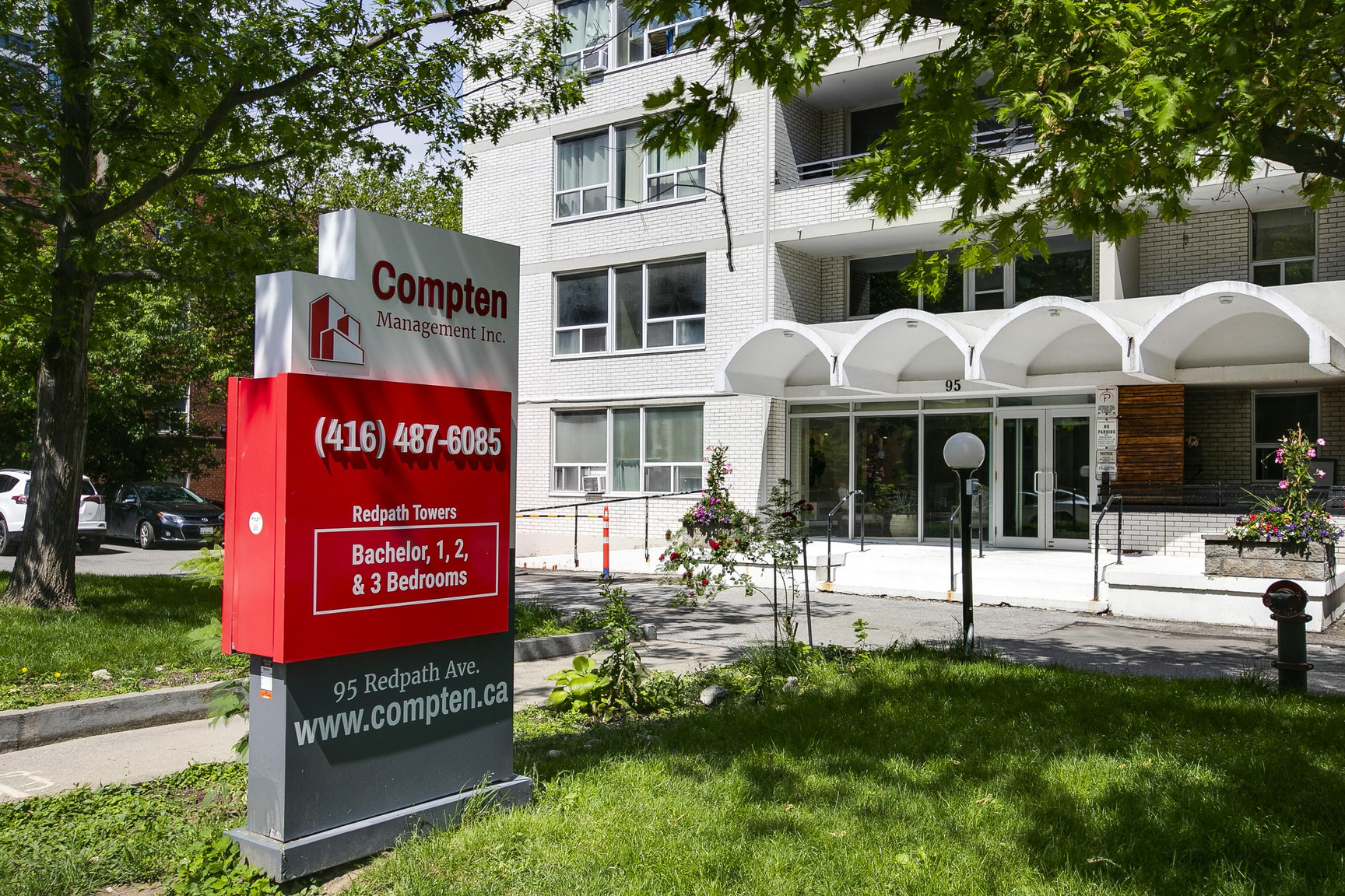 Redpath Towers - Bachelor 5