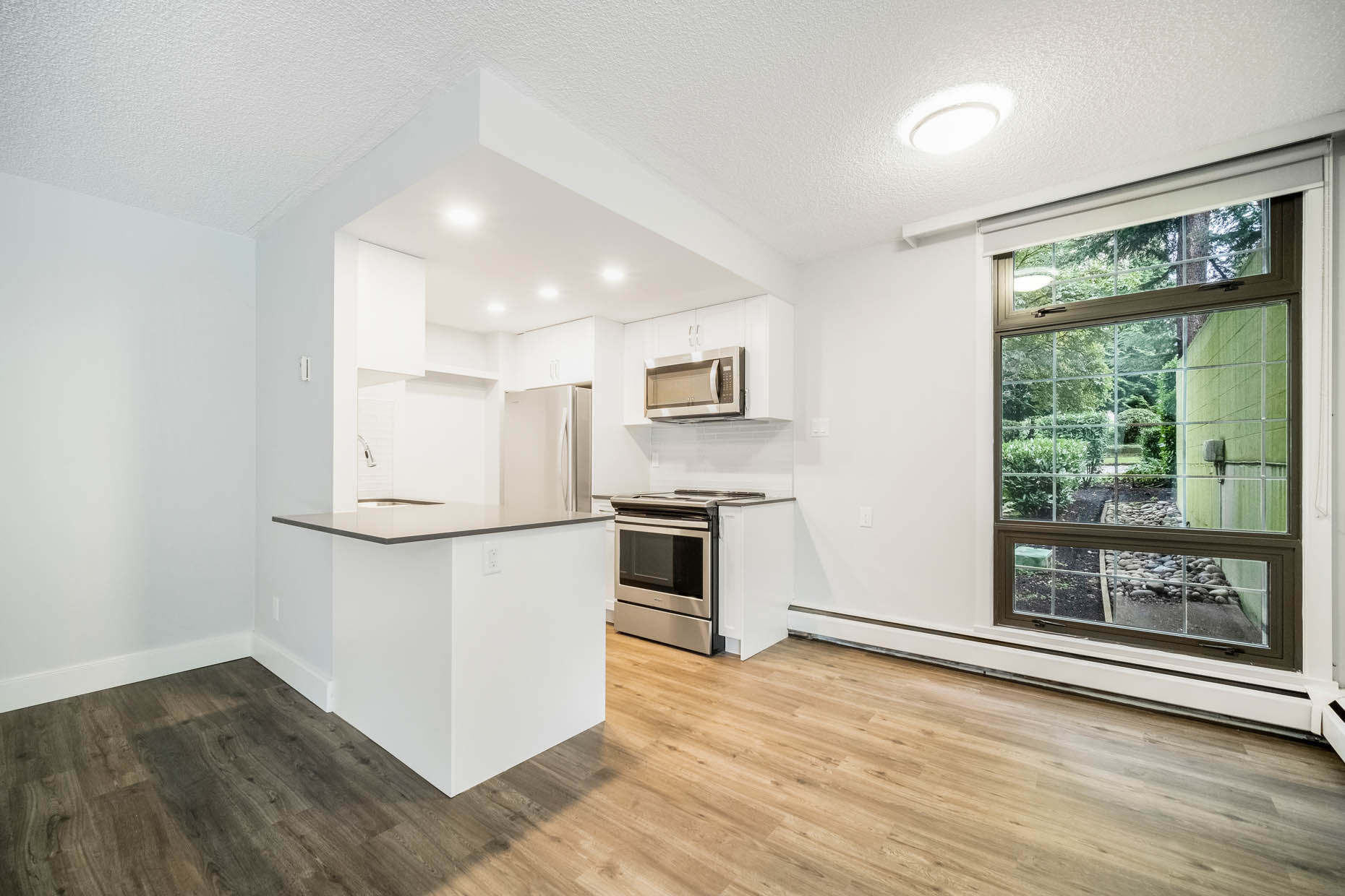 The Summit - Vancouver 1 Bedroom 2