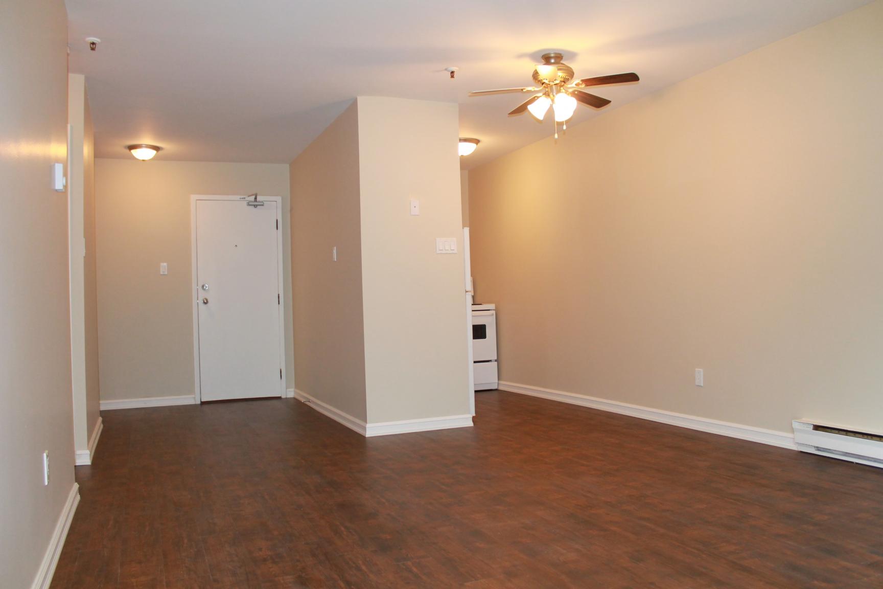 St. Clare Manor - 1 Bedroom 1 Bath 4