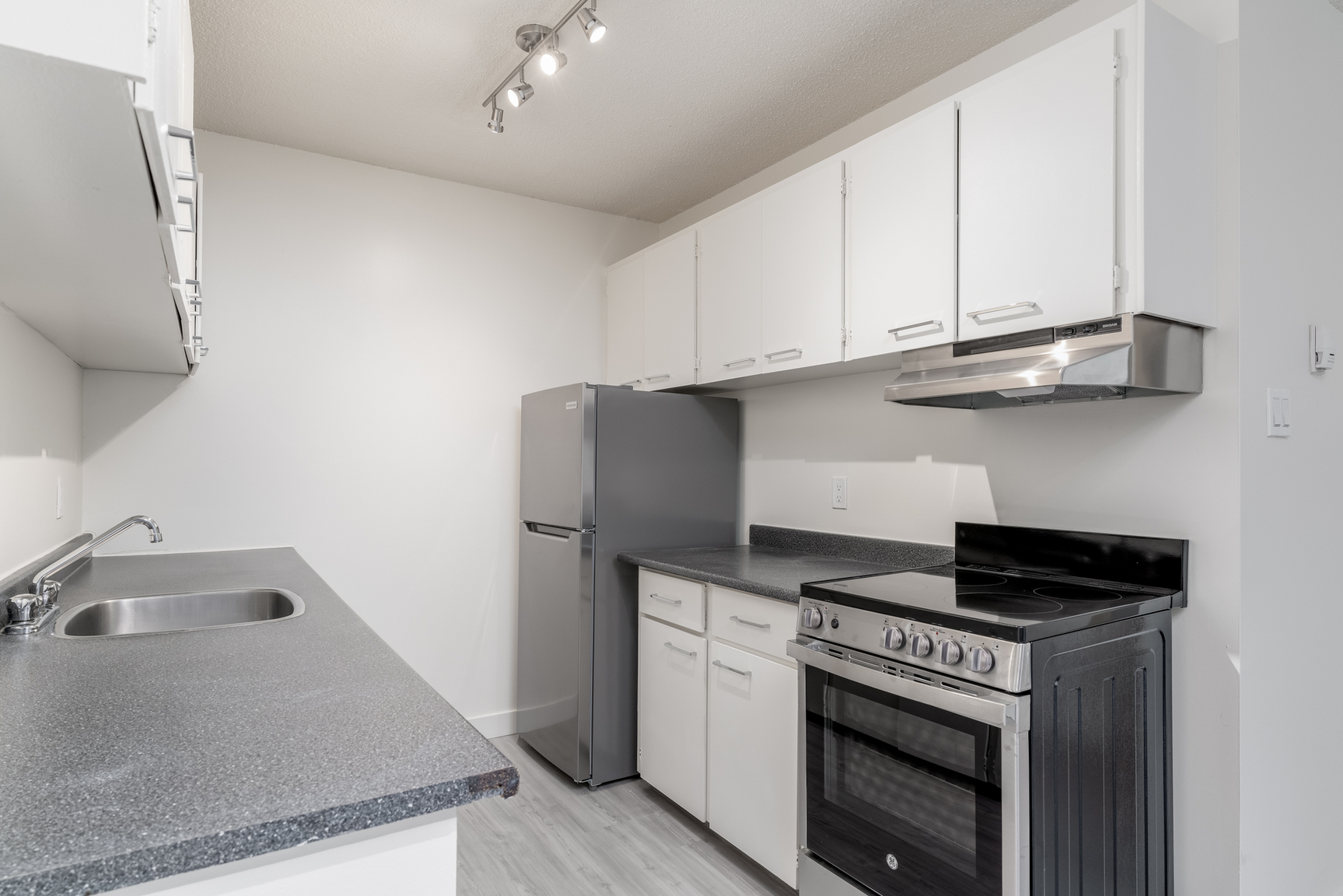 Monterey Pointe - 1 Bedroom 2