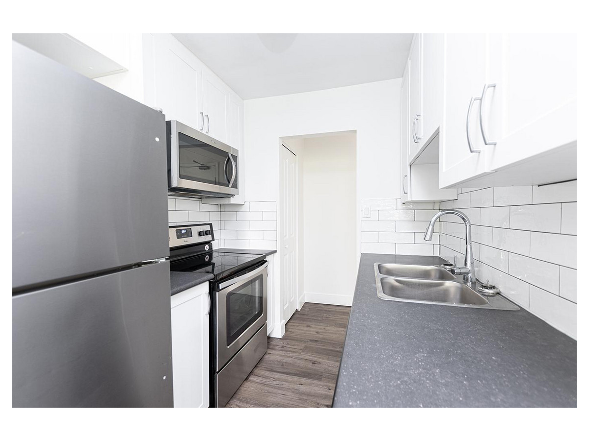 236 Duke St. - 1 Bedroom 5