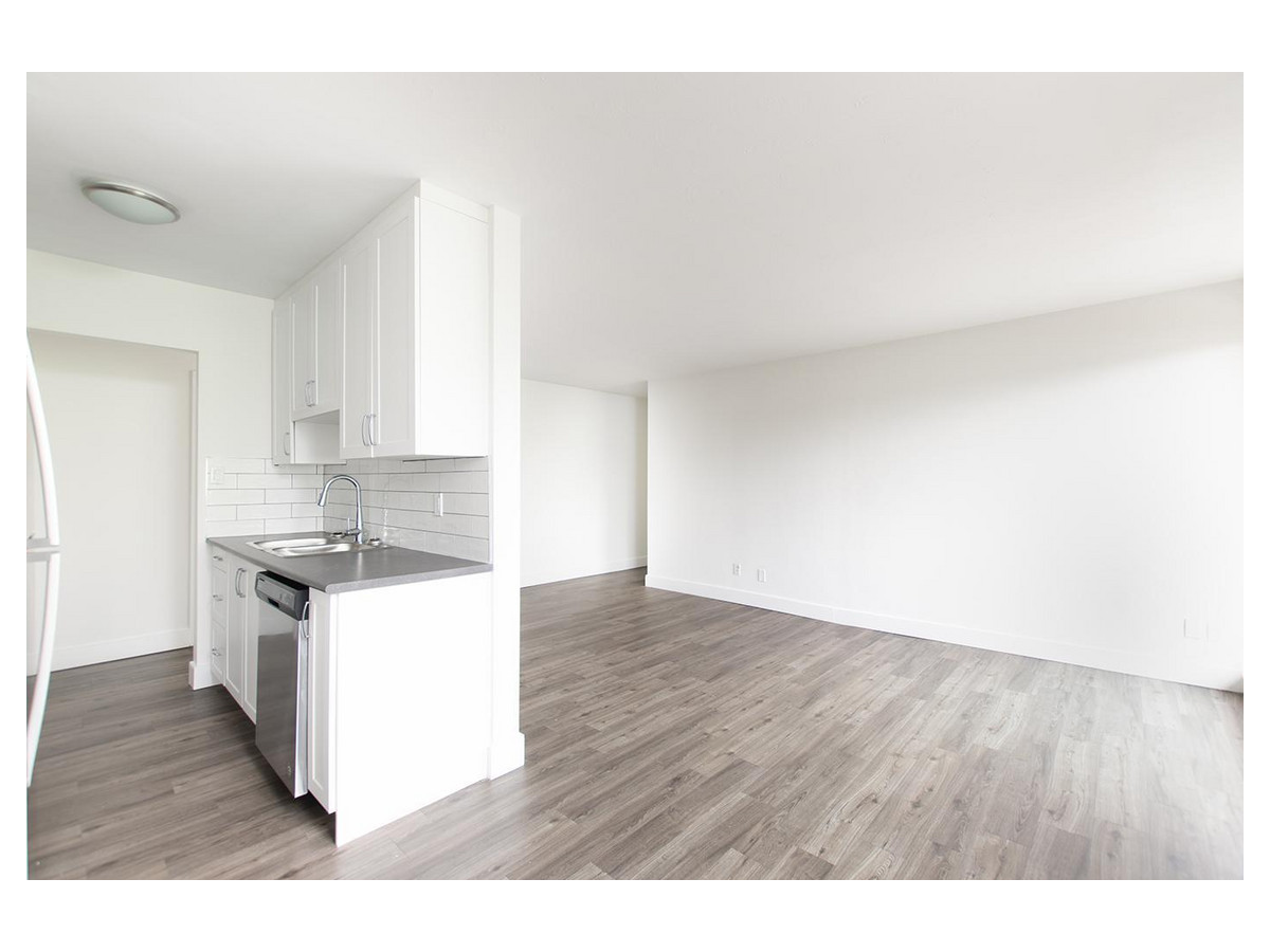 236 Duke St. - 1 Bedroom 4