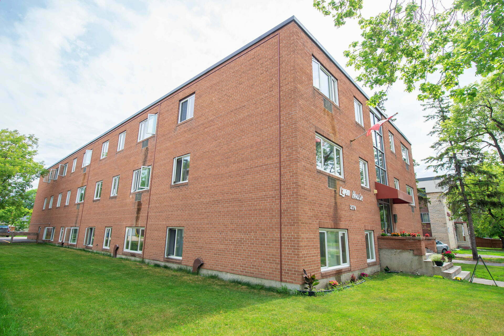 Lyon House - 2 Bedroom 3