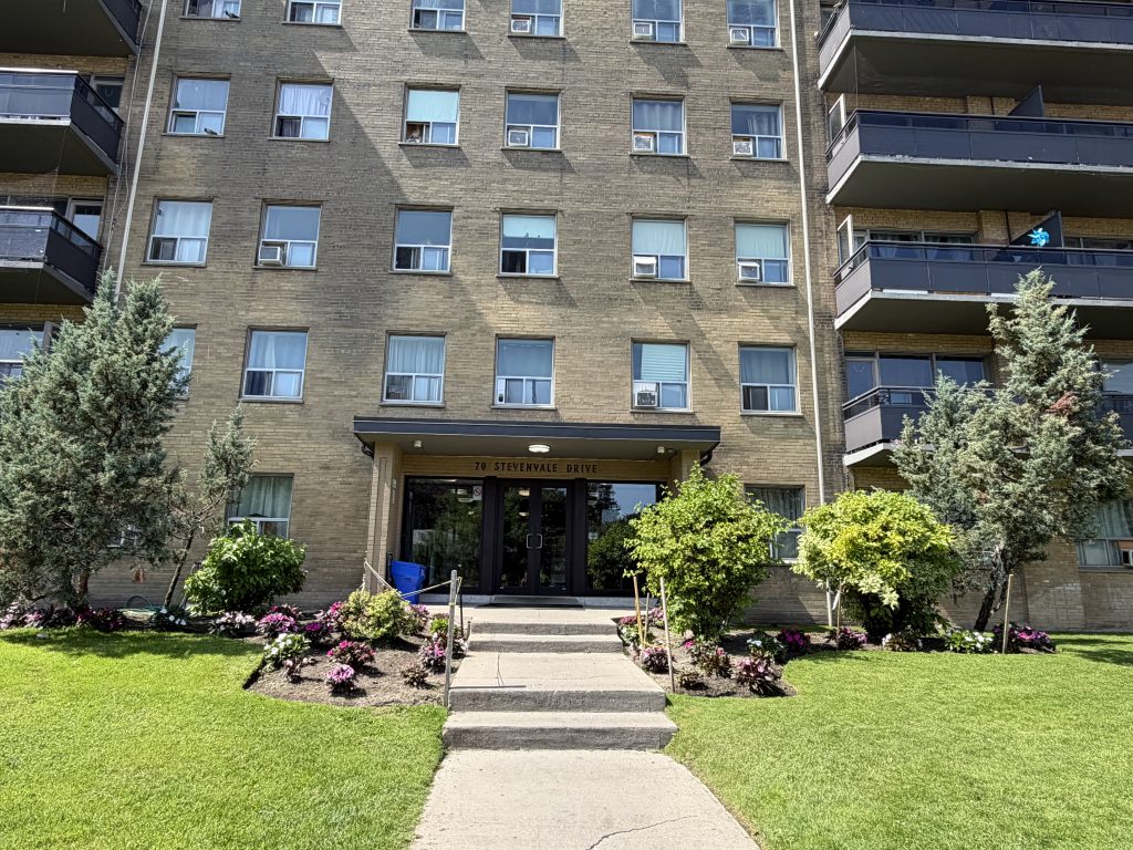 Stevenvale Drive Apartments - Scarborough 2 Bedroom 4