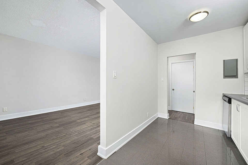 Craigton Drive Apartments - Golden Mile 2 Bedrooms 2