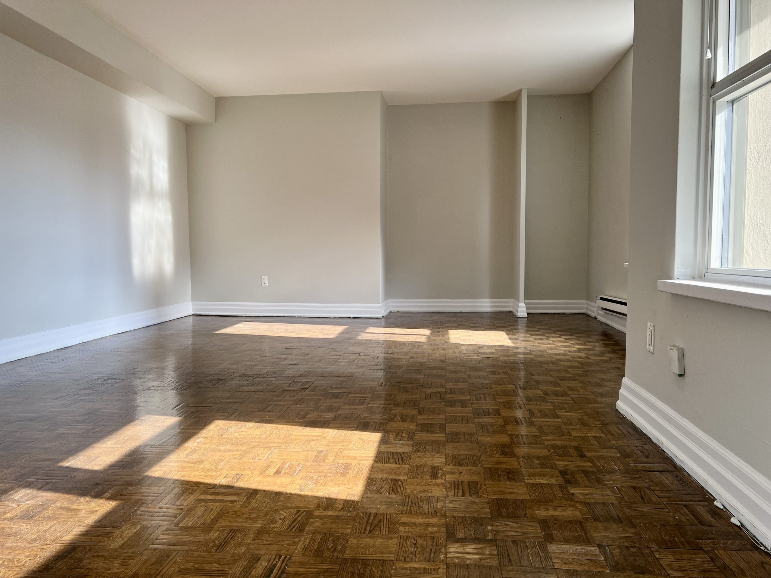 Continental Tower - Downtown 1 Bedroom 4