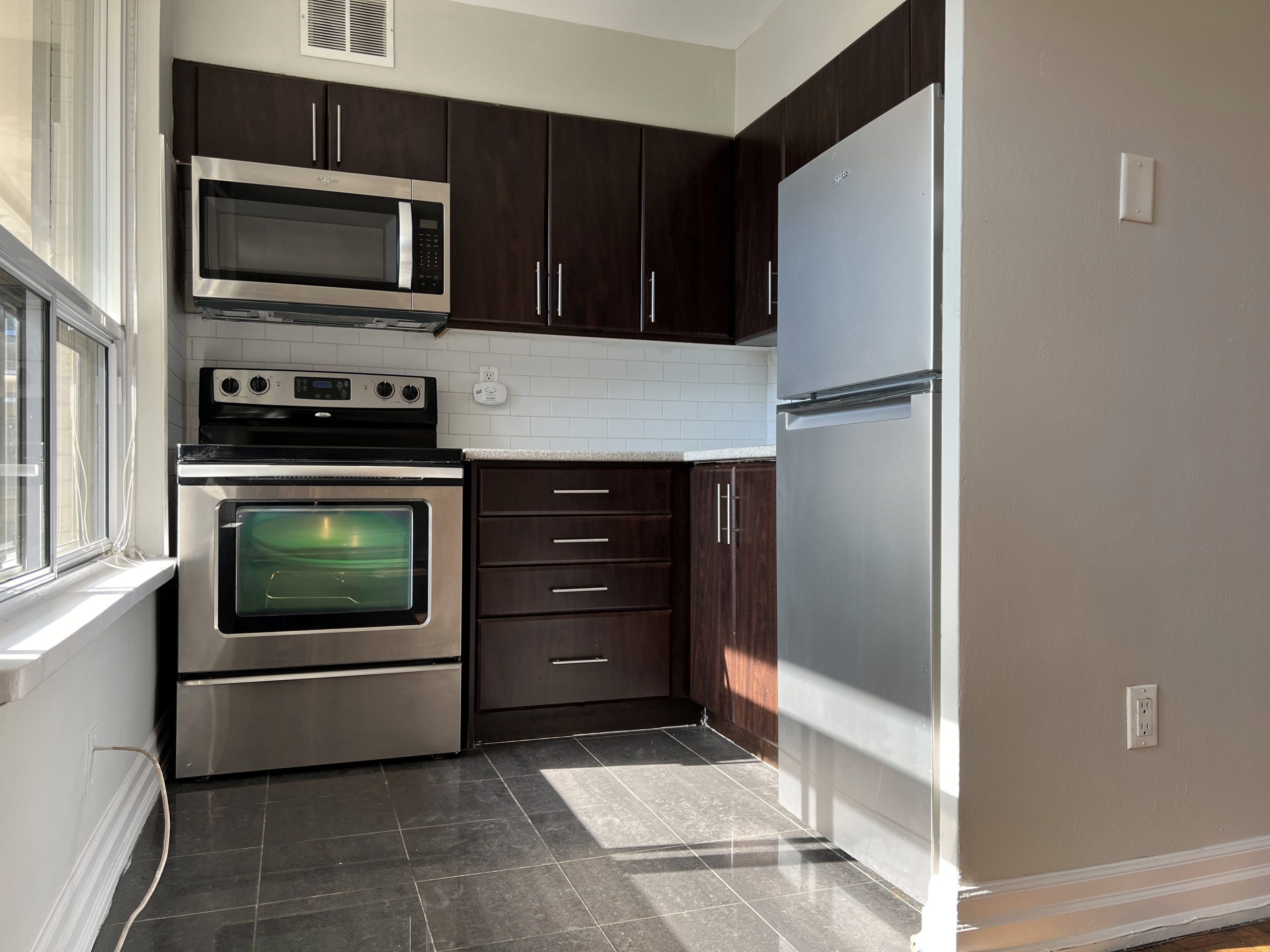Continental Tower - Downtown 1 Bedroom 5