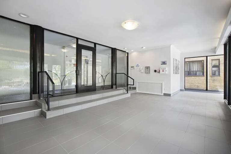 2701 Eglinton Avenue West - 1 Bedroom 4