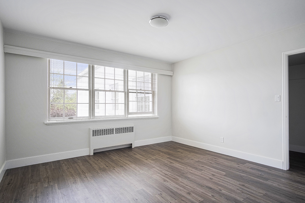 Somerset Manor - UBC 2 Bedrooms 4
