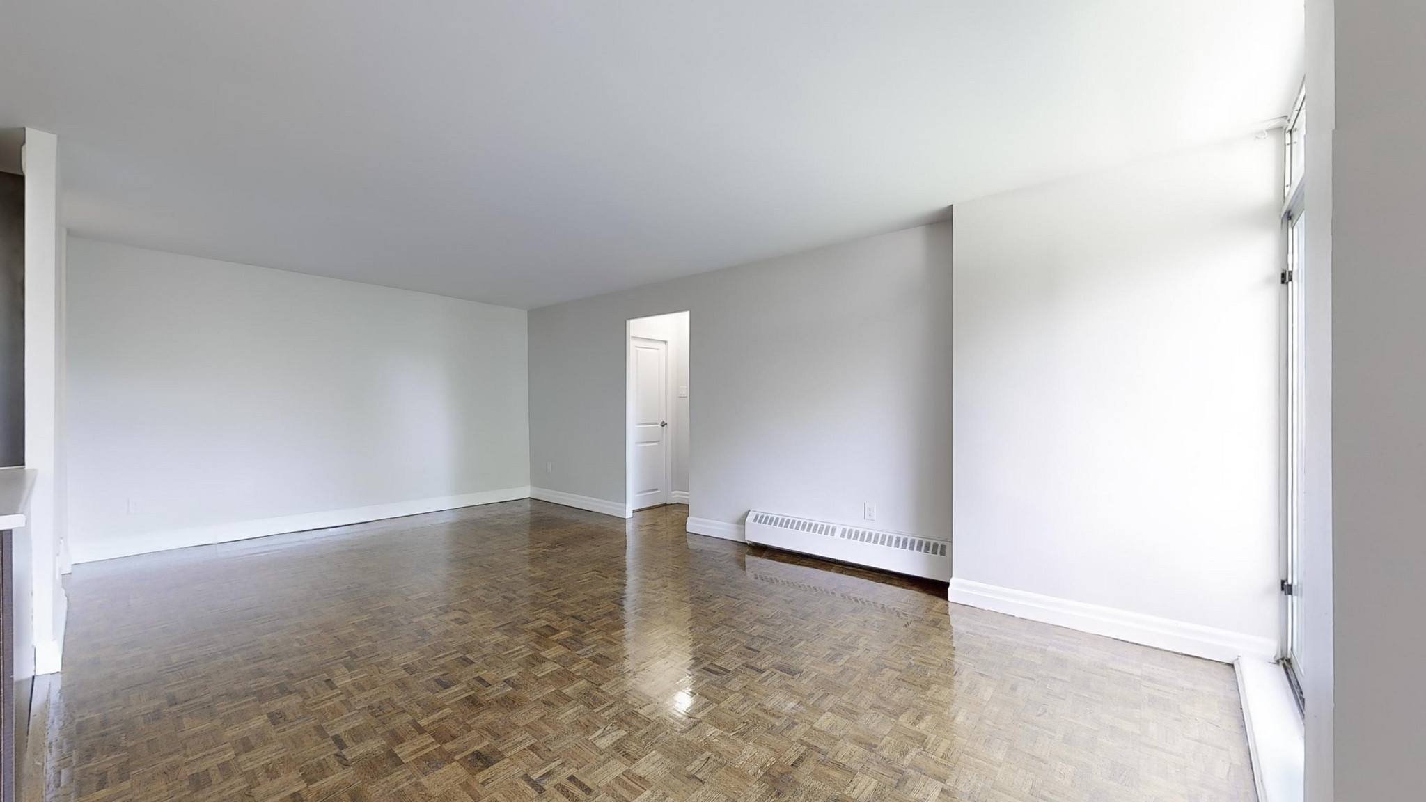 60 Exeter Road - Large 2 Bedrooms 3
