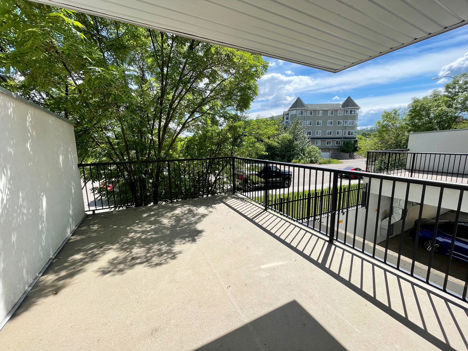 Riverside - 1 Bedroom 1 Bath 2