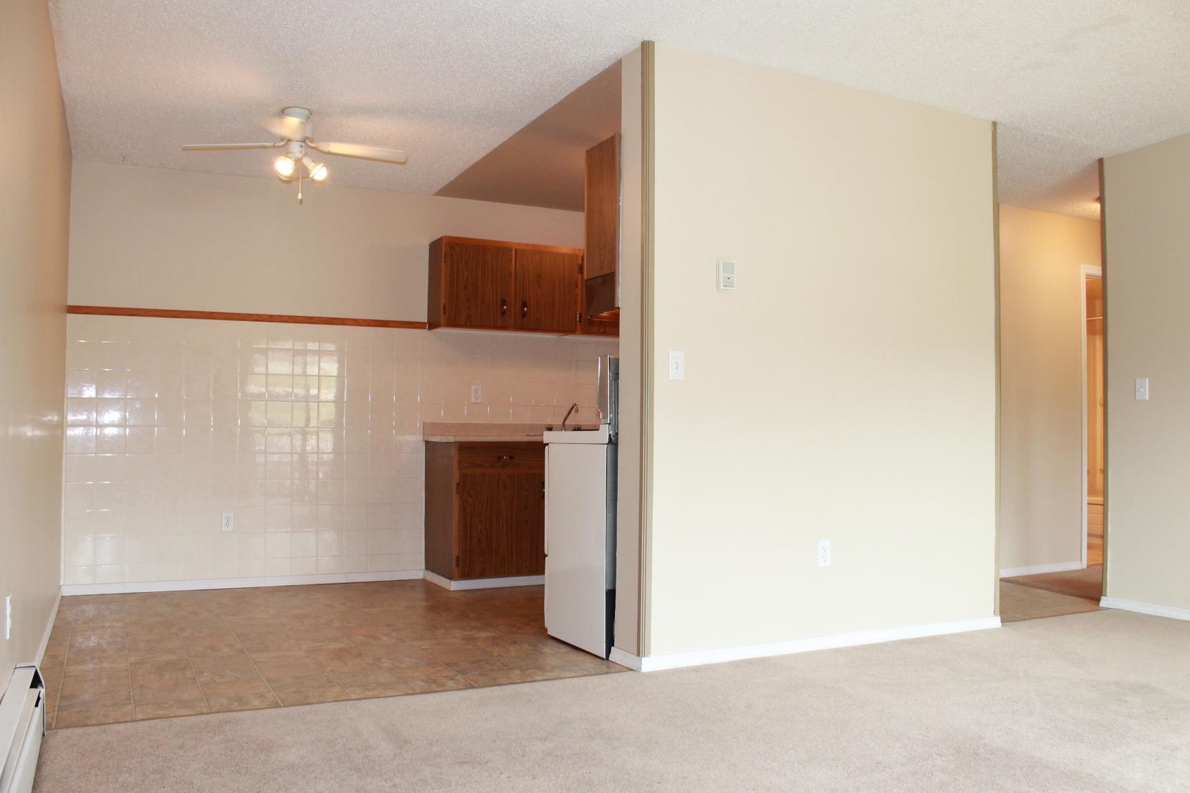 County Squire - 1 Bedroom 1 Bath 4